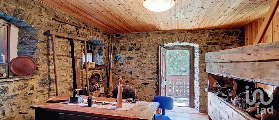 House 5 rooms of 172 m² in Nus (11020)