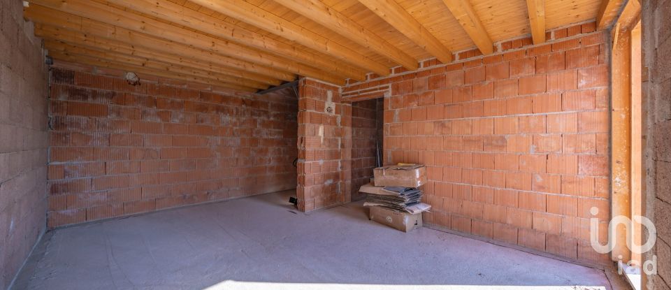 Traditional house 5 rooms of 100 m² in Solferino (46040)