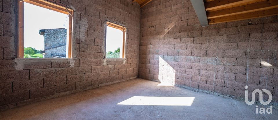 Traditional house 5 rooms of 100 m² in Solferino (46040)