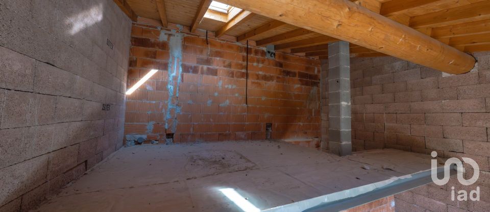 Traditional house 5 rooms of 100 m² in Solferino (46040)