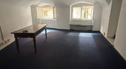Negozio / locale commerciale di 120 m² in Genova (16123)