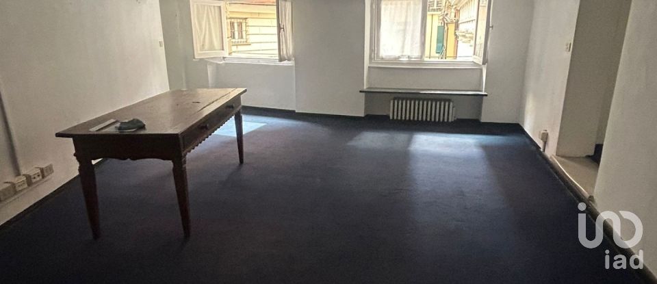 Negozio / locale commerciale di 120 m² in Genova (16123)