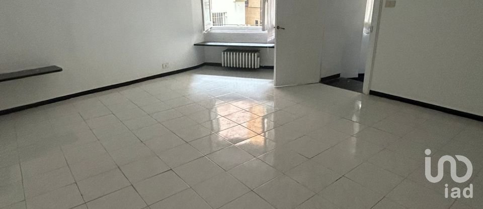 Negozio / locale commerciale di 120 m² in Genova (16123)