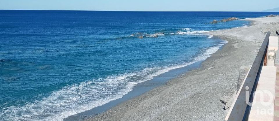 Casa indipendente 6 locali di 190 m² in - (87030)