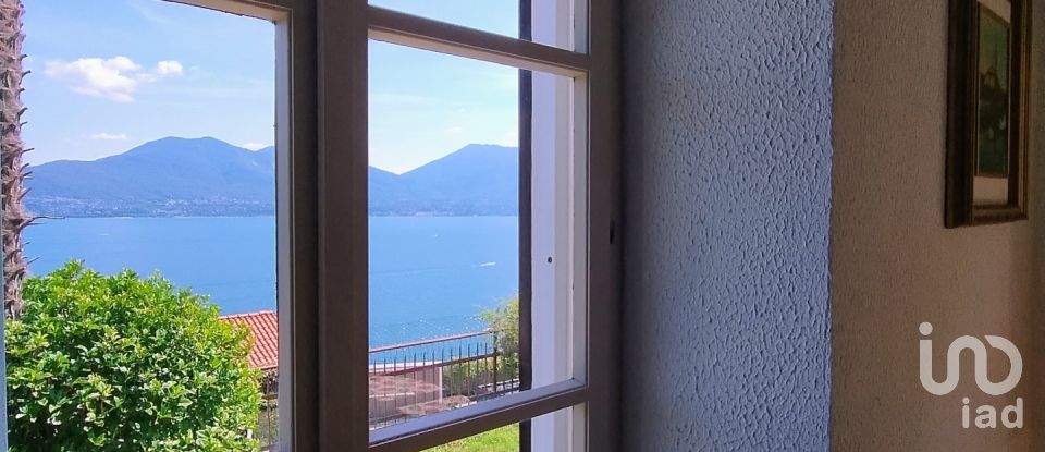 Villa storica 6 locali di 176 m² in Oggebbio (28824)