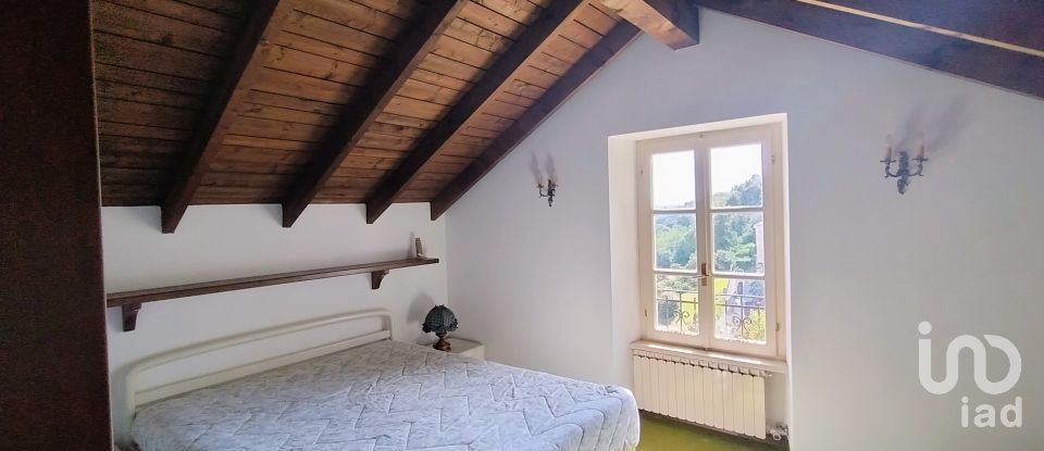 Villa storica 6 locali di 176 m² in Oggebbio (28824)