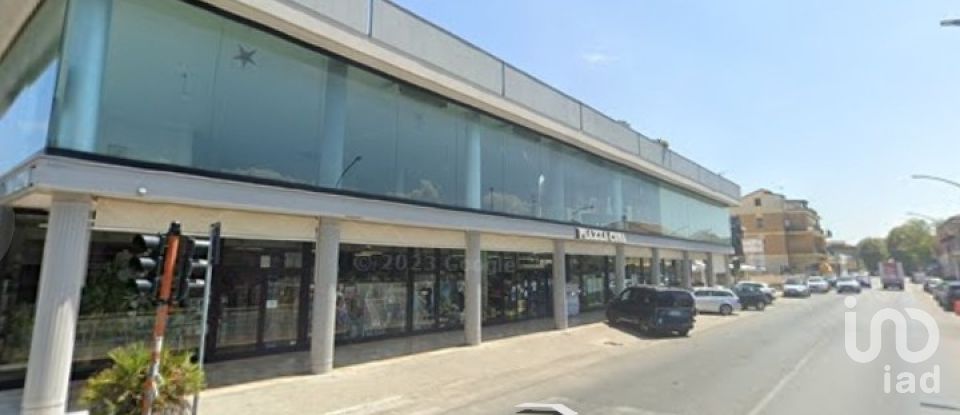 Posto auto di 1.100 m² in Giulianova (64021)