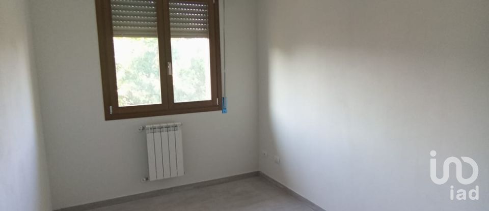 Three-room apartment of 90 m² in Agliana (51031)