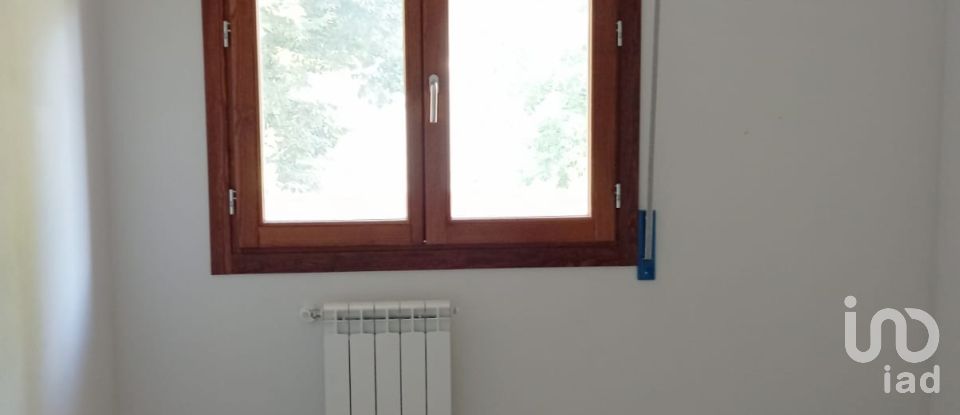 Three-room apartment of 90 m² in Agliana (51031)