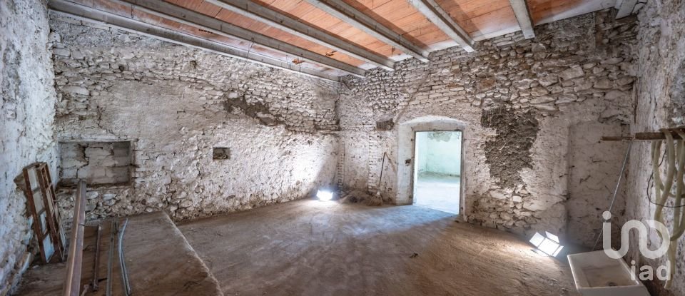 Villa a schiera 6 locali di 140 m² in Solferino (46040)