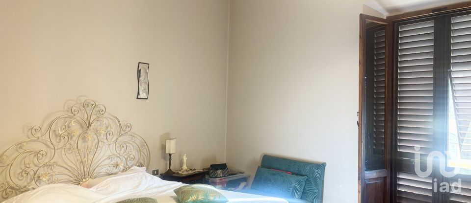 Appartamento 7 locali di 143 m² a Firenze (50144)