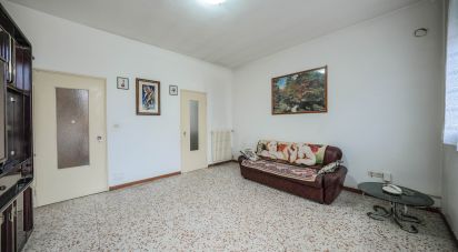 Traditional house 4 rooms of 138 m² in Ostellato (44020)