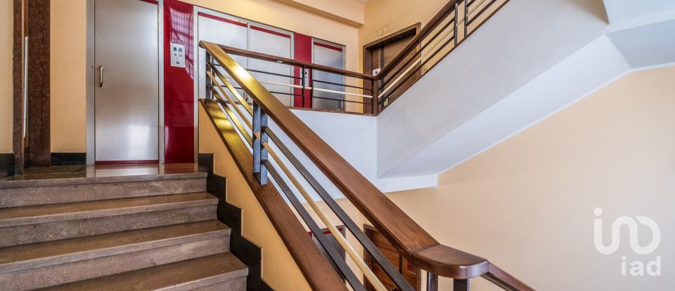 Apartment 0 rooms of 43 m² in Genova (16121)