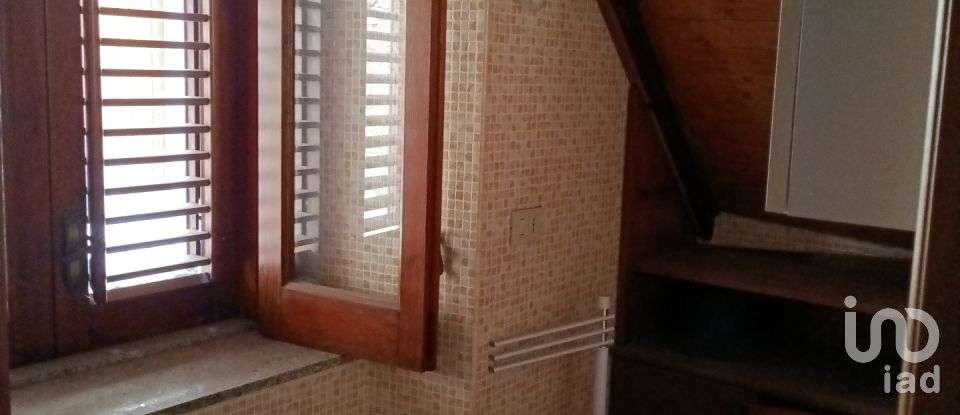 House 6 rooms of 150 m² in Longi (98070)