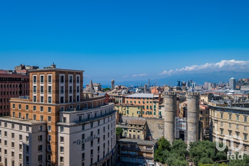 Appartamento 0 locali di 43 m² a Genova (16121)