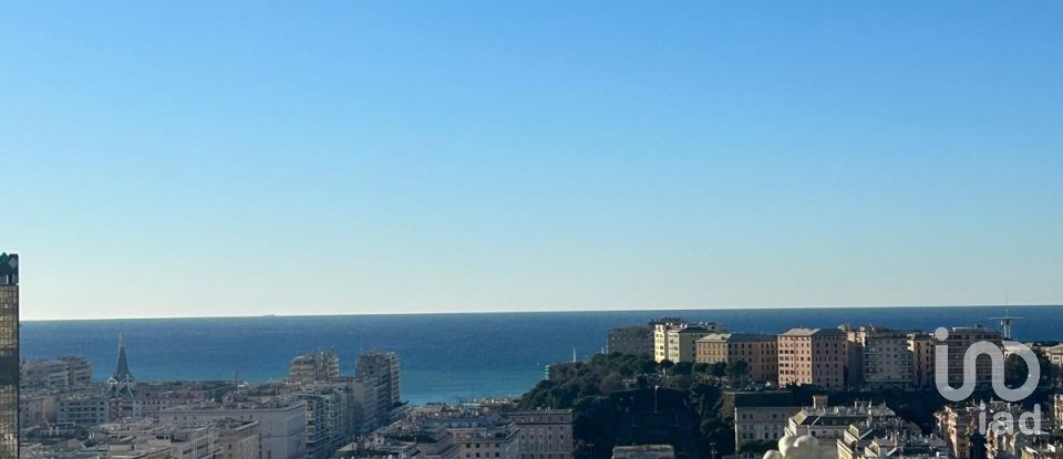 Apartment 9 rooms of 150 m² in Genova (16122)