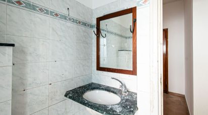 Appartamento 5 locali di 80 m² a Genova (16151)