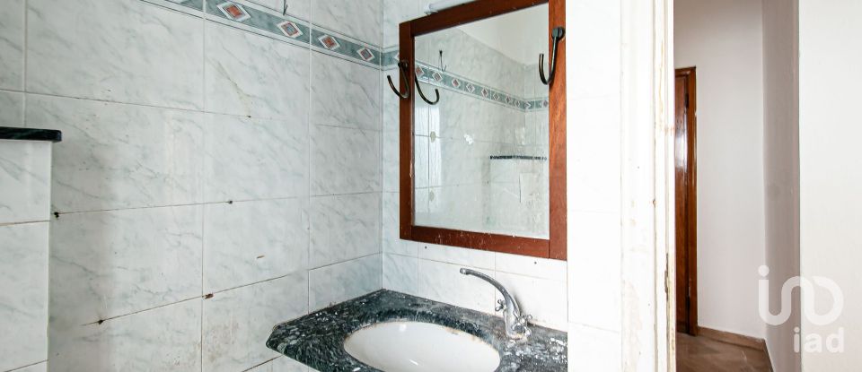 Appartamento 5 locali di 80 m² a Genova (16151)