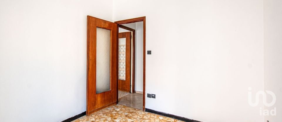 Appartamento 5 locali di 80 m² a Genova (16151)