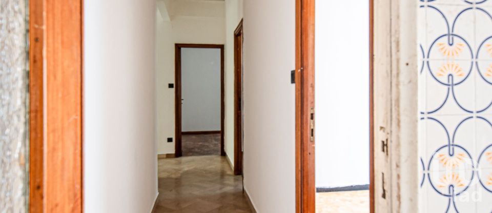 Appartamento 5 locali di 80 m² a Genova (16151)