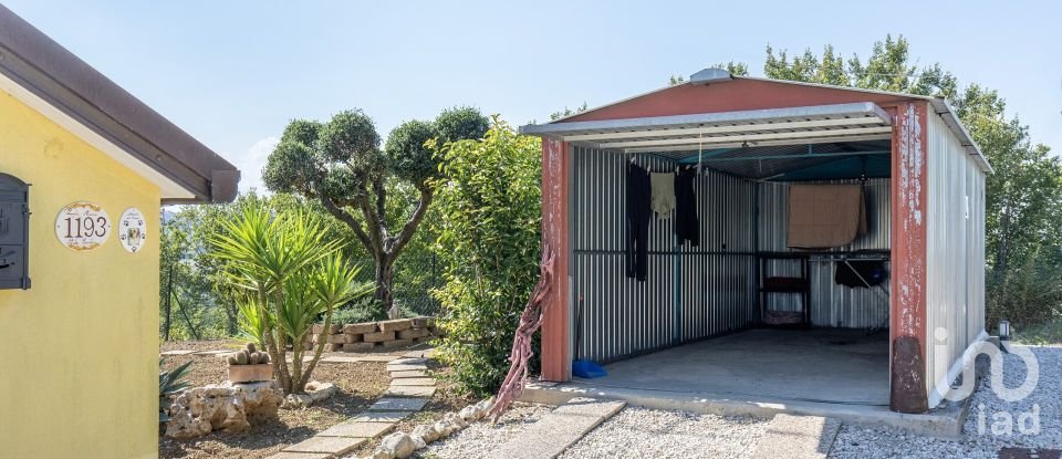 Casa indipendente / Villa 11 locali di 240 m² in Sant'Elpidio a Mare (63811)