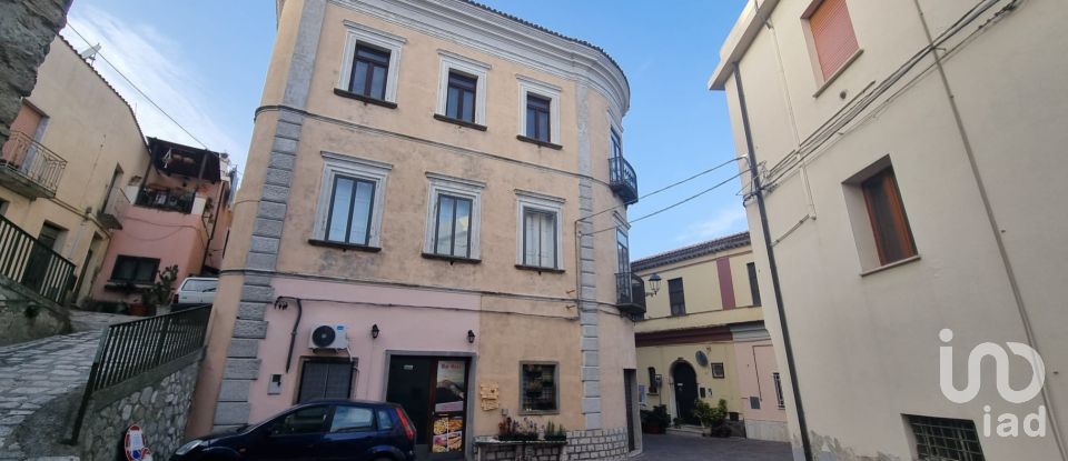 Appartamento 5 locali di 311 m² a Rotondella (75026)