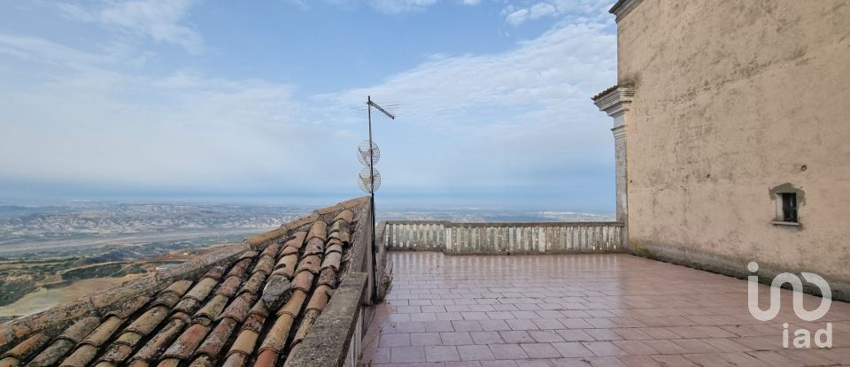 Appartamento 5 locali di 311 m² a Rotondella (75026)