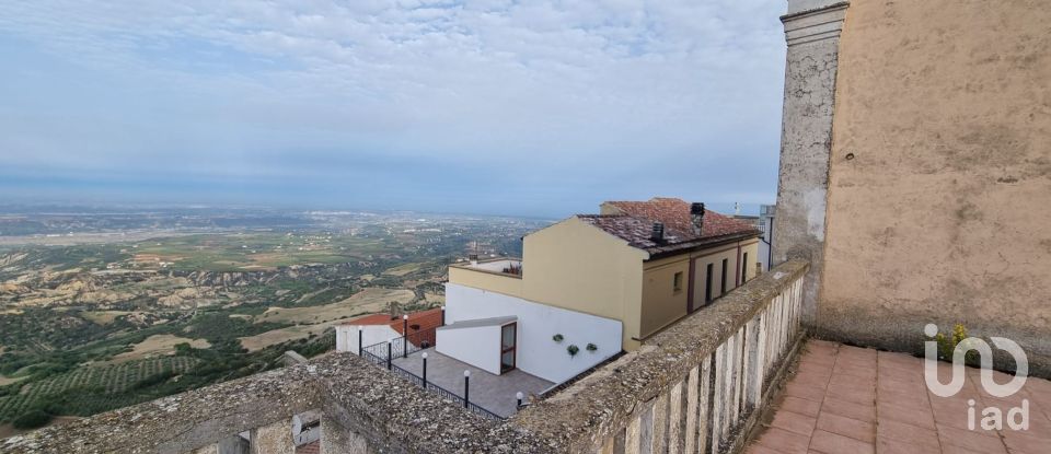 Appartamento 5 locali di 311 m² a Rotondella (75026)