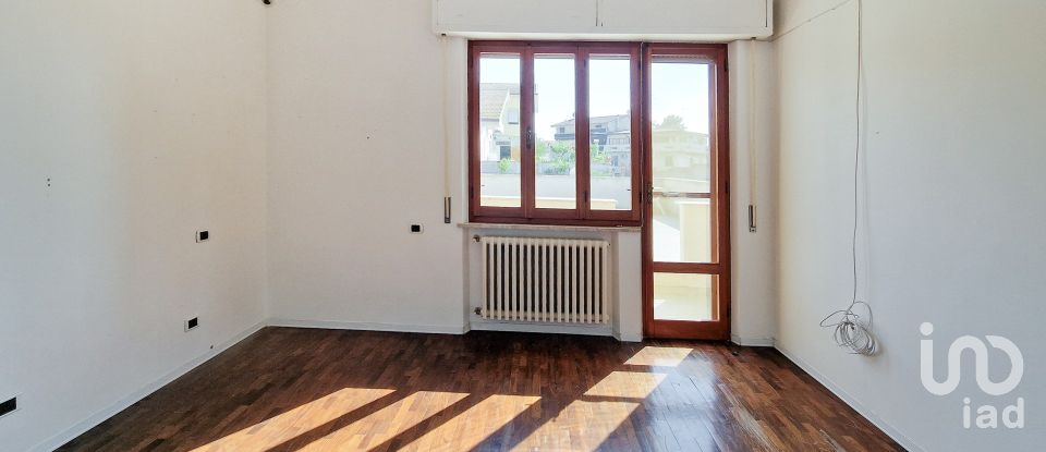 Appartamento 7 locali di 285 m² a Sant'Elpidio a Mare (63811)