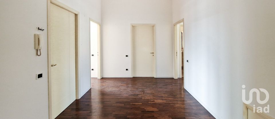 Appartamento 7 locali di 285 m² a Sant'Elpidio a Mare (63811)