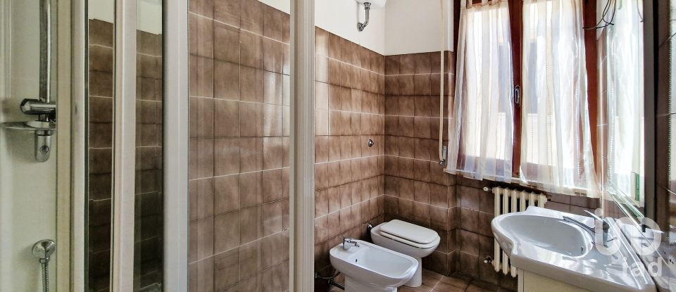 Appartamento 7 locali di 285 m² a Sant'Elpidio a Mare (63811)