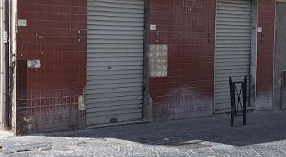 Negozio / locale commerciale di 88 m² in Angri (84012)