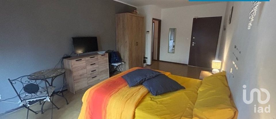 Apartment 6 rooms of 110 m² in Alessandria (15121)