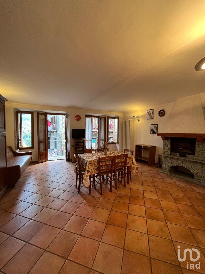 Trilocale di 60 m² a Viù (10070)