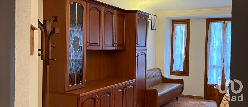 Trilocale di 60 m² a Viù (10070)