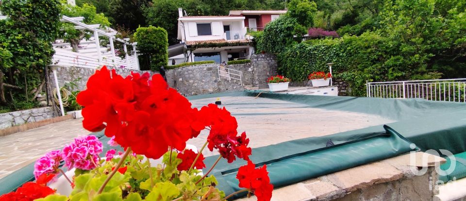 Casa indipendente / Villa 7 locali di 130 m² in Maratea (85046)