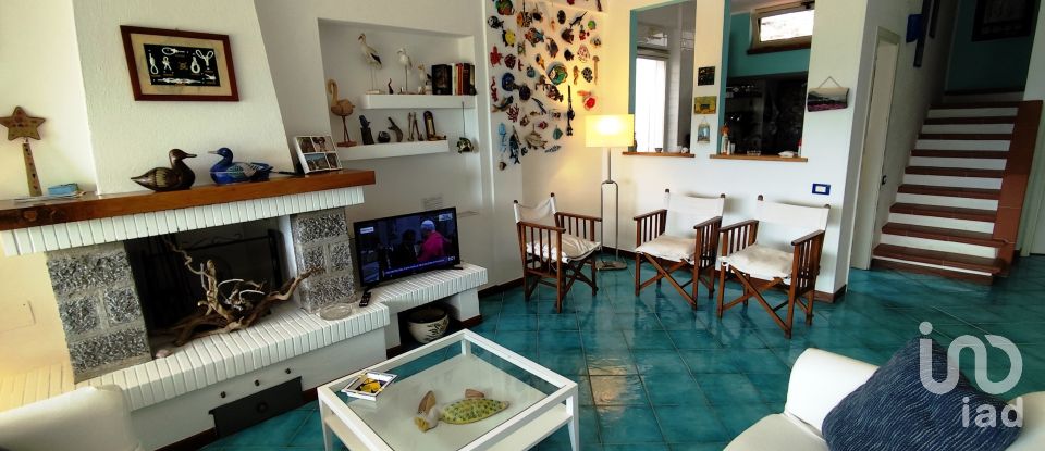 Casa indipendente / Villa 7 locali di 130 m² in Maratea (85046)