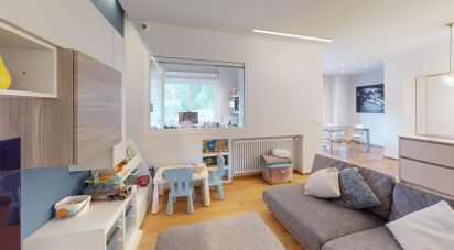 Appartamento 7 locali di 136 m² a Arenzano (16011)