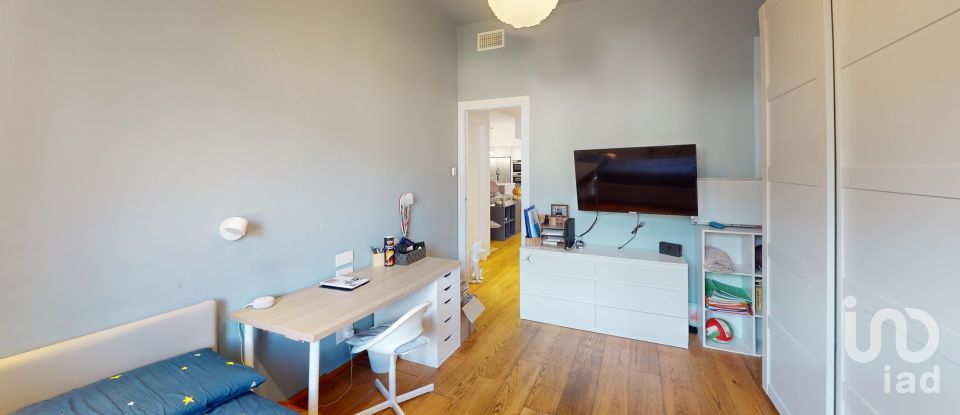 Appartamento 7 locali di 136 m² a Arenzano (16011)