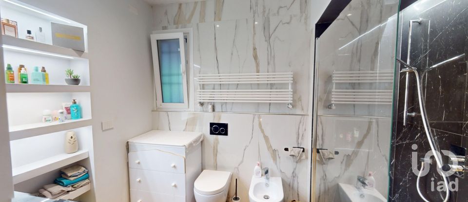 Appartamento 7 locali di 136 m² a Arenzano (16011)