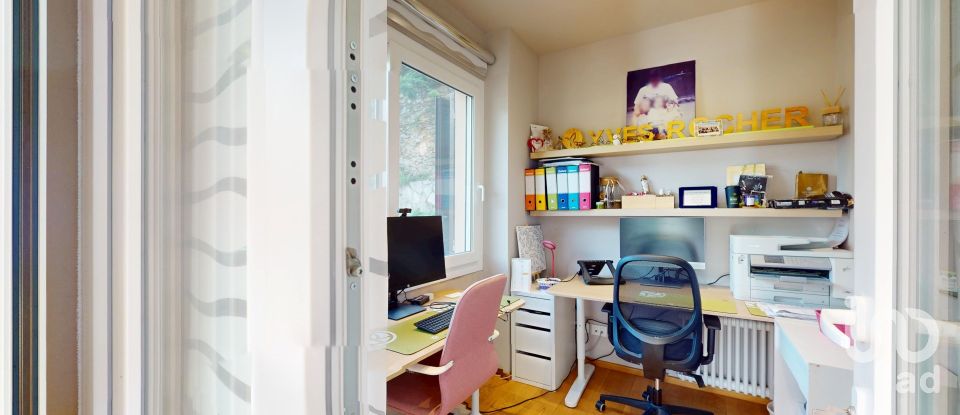 Appartamento 7 locali di 136 m² a Arenzano (16011)