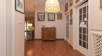 Villa Bifamiliare 9 locali di 514 m² in Castiglione Torinese (10090)