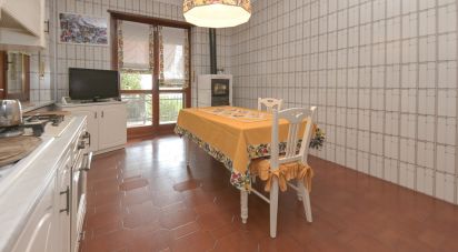 Villa Bifamiliare 9 locali di 514 m² in Castiglione Torinese (10090)