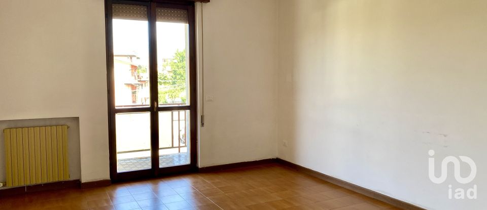 Appartamento 0 locali di 108 m² a Goito (46044)
