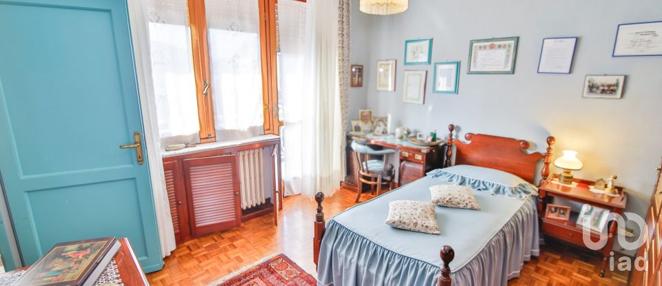 Farm 10 rooms of 300 m² in Volpiano (10088)