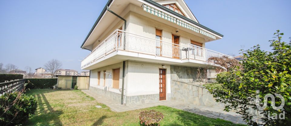 Farm 10 rooms of 300 m² in Volpiano (10088)