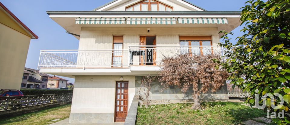 Farm 10 rooms of 300 m² in Volpiano (10088)