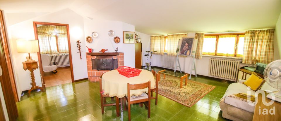 Farm 10 rooms of 300 m² in Volpiano (10088)