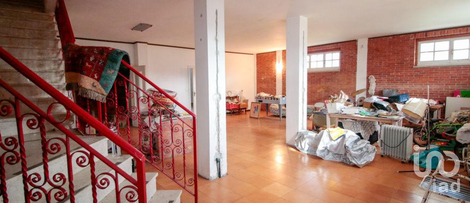 Casale 13 locali di 500 m² in Castiglione Torinese (10090)