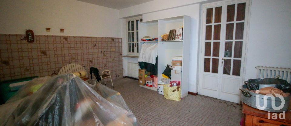 Casale 13 locali di 500 m² in Castiglione Torinese (10090)